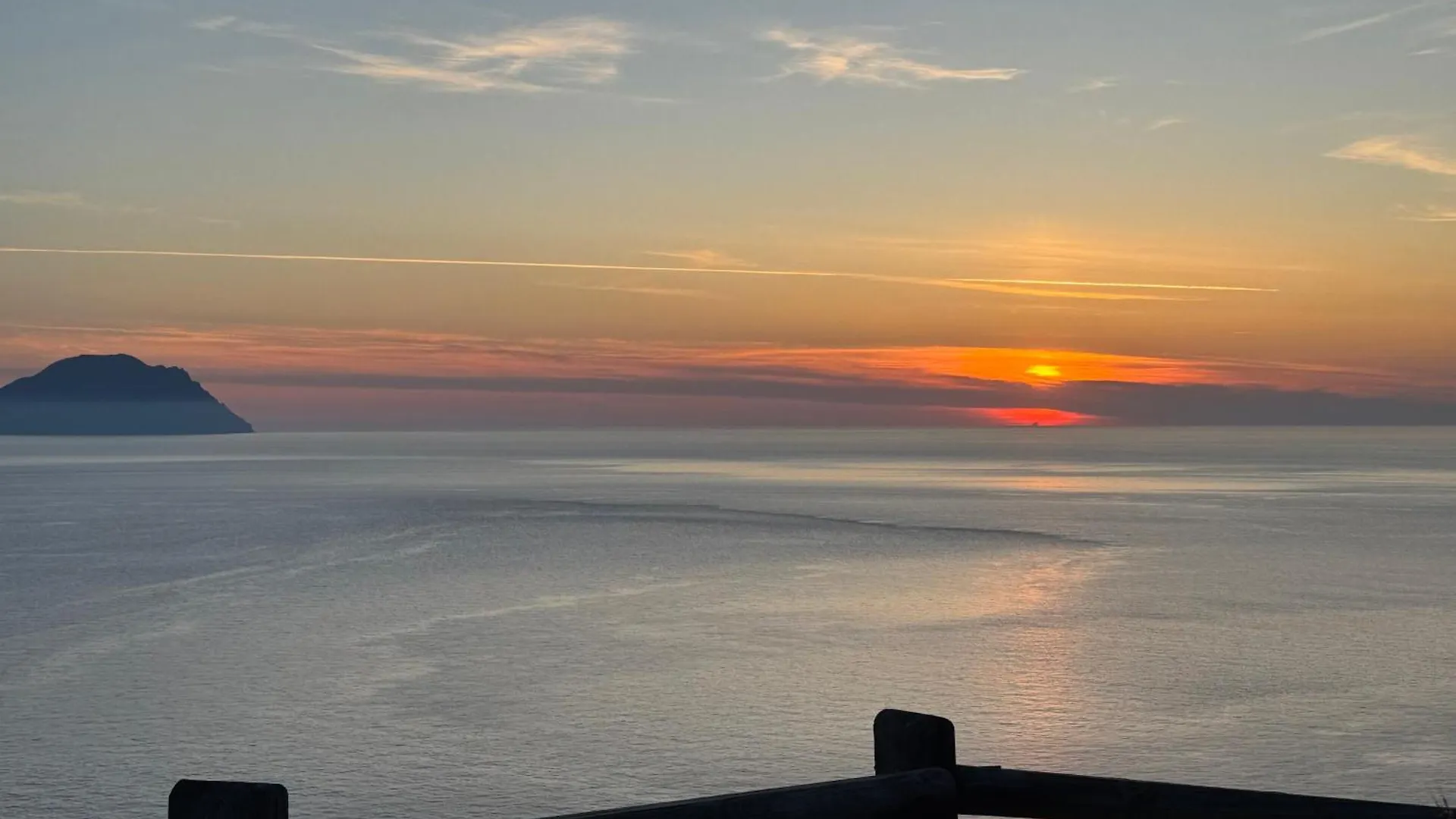 Villa Vista Mare A Filicudi Pecorini 0*,